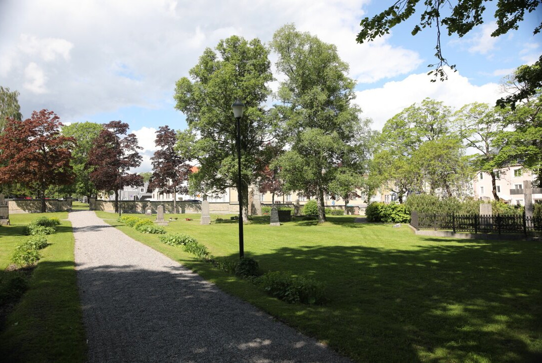 Jakobs kyrkogård (le cimetière de Jakob)-Hudiksvall必去景点