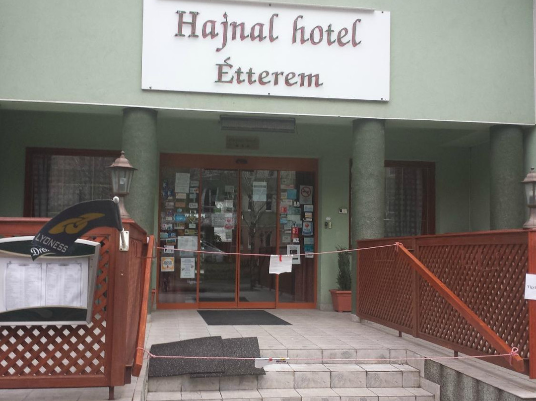 Hotel Hajnal