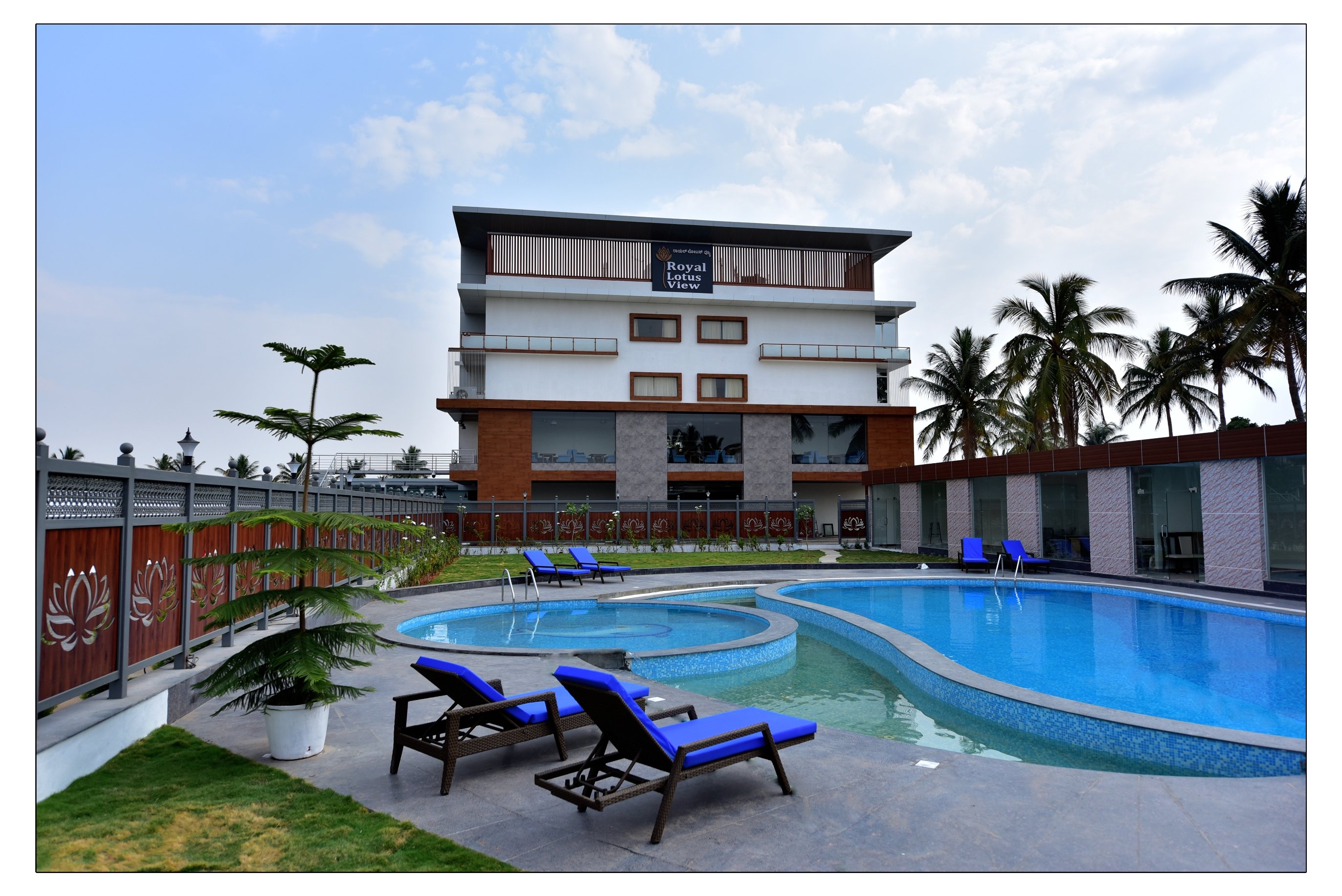 Royal Lotus View Resotel-官方