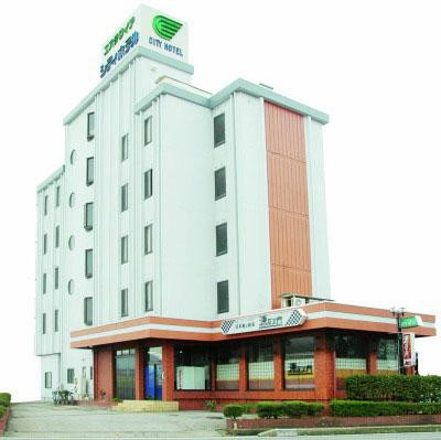 Esquire City Hotel