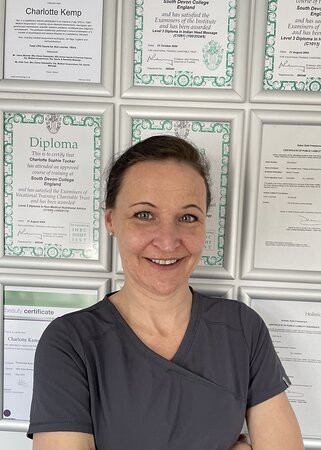 Minehead Complementary Health & Beauty Centre-迈恩黑德必去景点