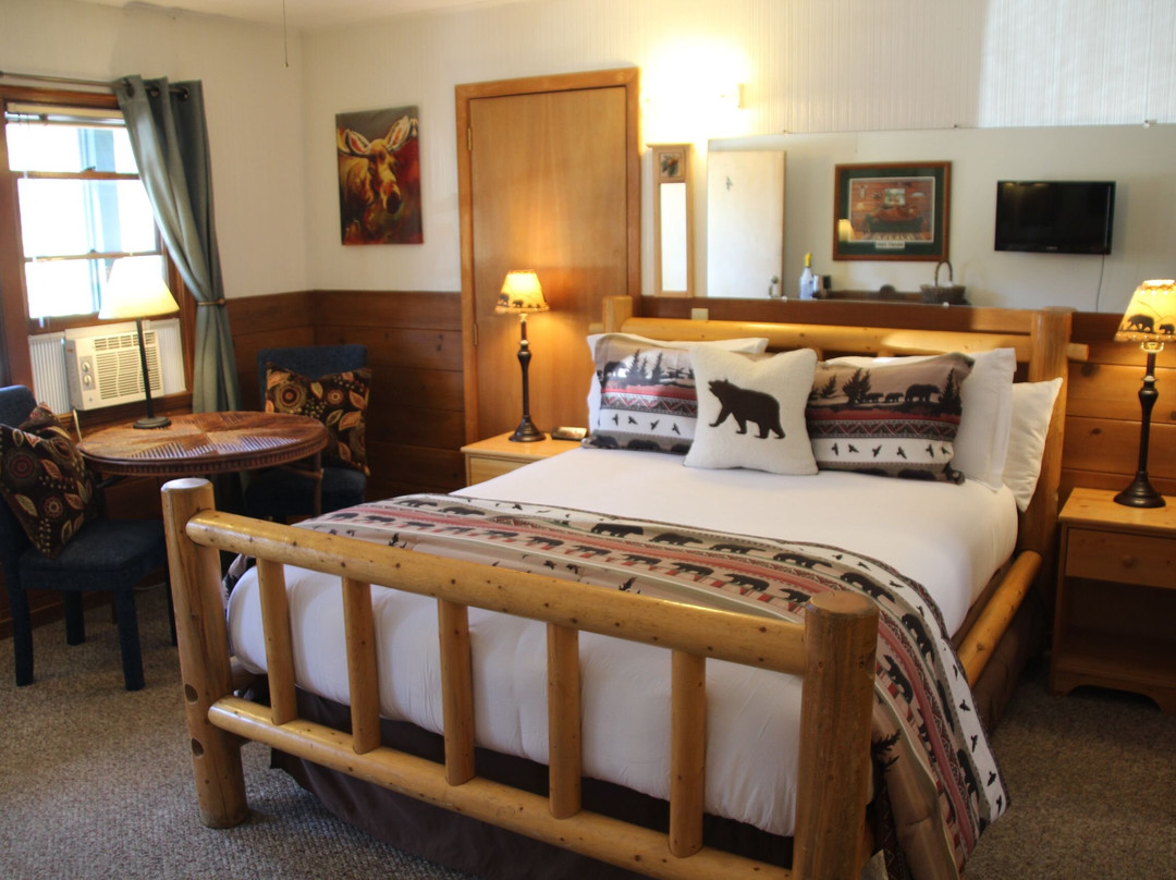 塔霍城酒店住宿-Mother Nature's Inn