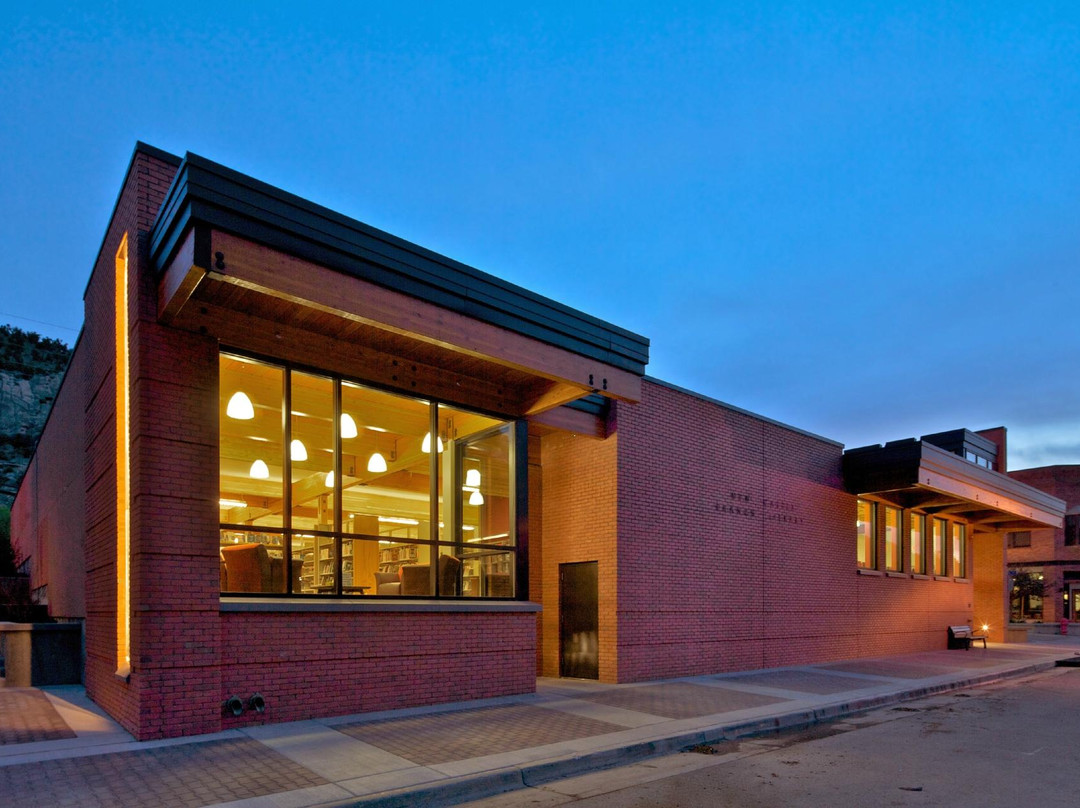 New Castle Branch Library-New Castle必去景点