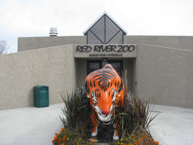 Red River Zoo景点图片