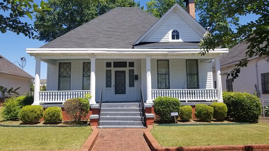 Dexter Parsonage Museum - Dr. Martin Luther King home景点图片