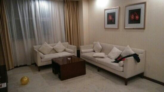 晋滨国际大酒店主图