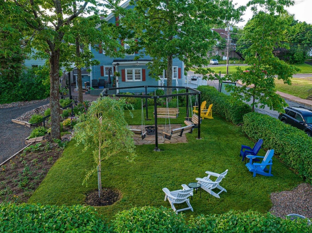 Willow House Inn主图