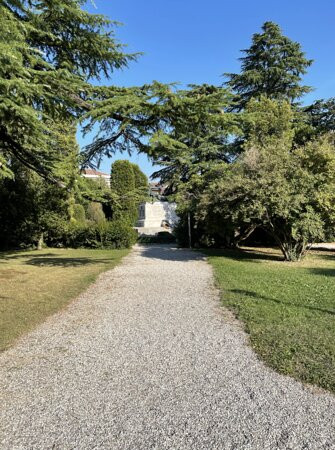 Monumento Ai Caduti Di Aurelio Mistruzzi景点图片