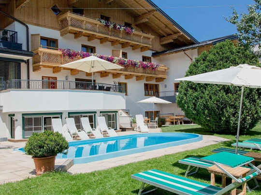 Aparthotel Steger主图