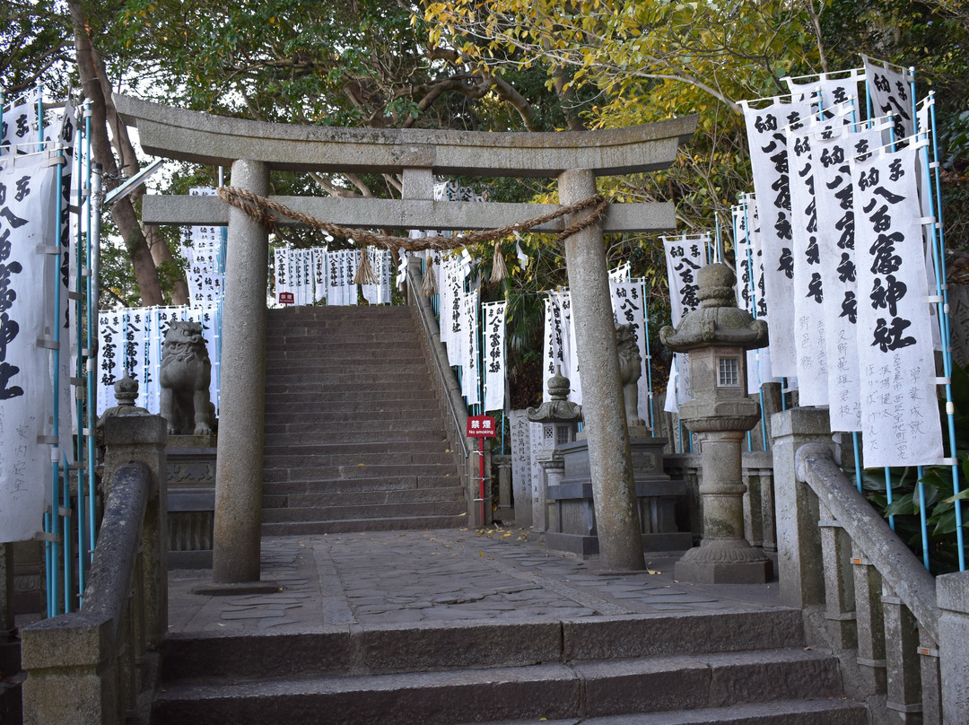 Yaotomi Shrine景点图片