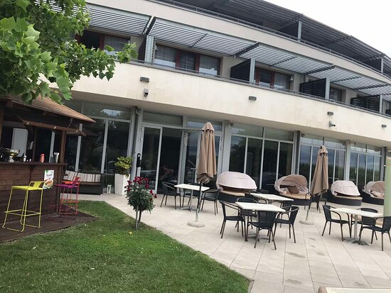 Hotel Golden Lake Resort-浴室