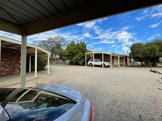 Belvoir Village Motel & Apartments主图