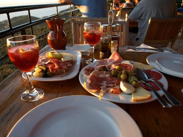 Fornalutx餐馆和美食-Mirador Ses Barques