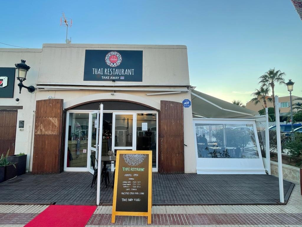 Ca Na Hathai - Thai Restaurant Sant Jordi