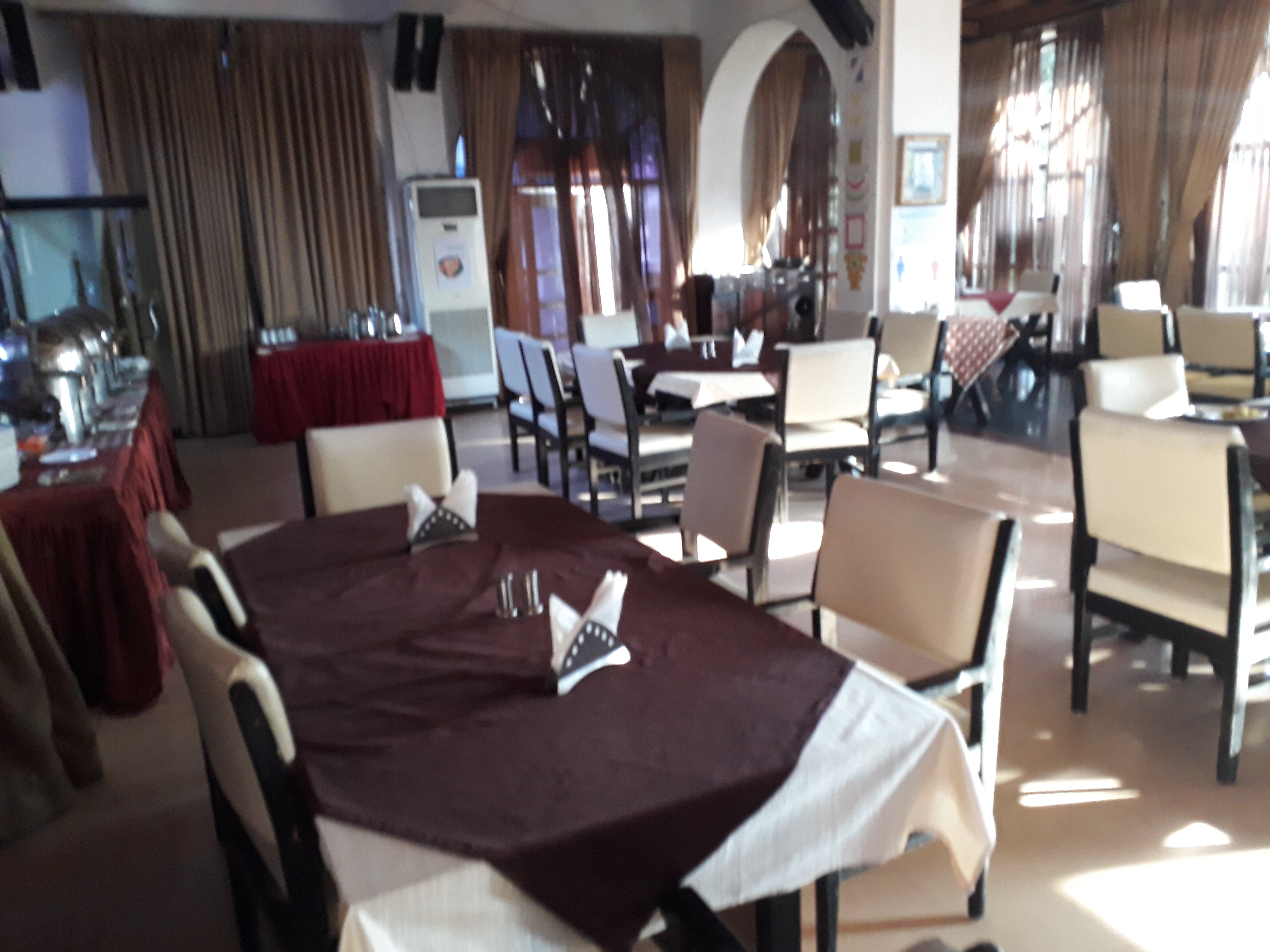 MPT Tourist Village, Shivpuri-餐饮