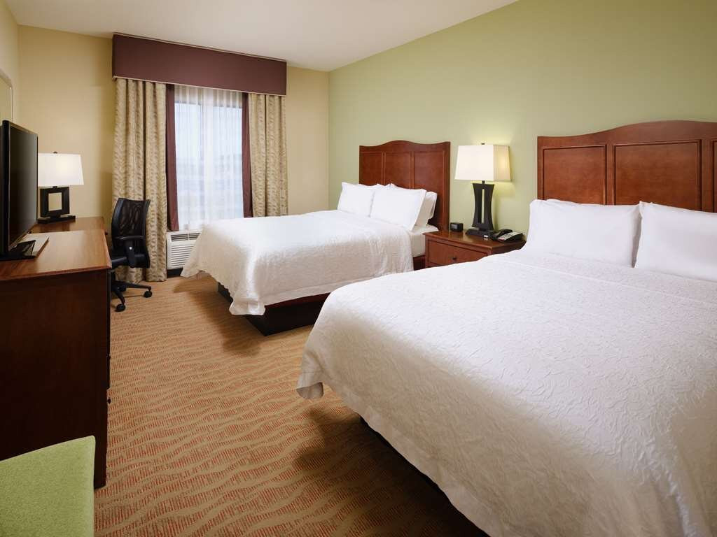 Hampton Inn Cleveland主图