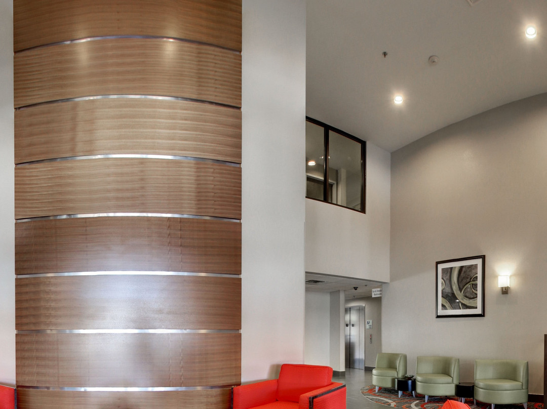 Holiday Inn Express & Suites Meridian I-20主图