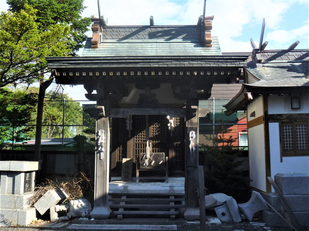 Kenyu Shrine-鹉川町必去景点
