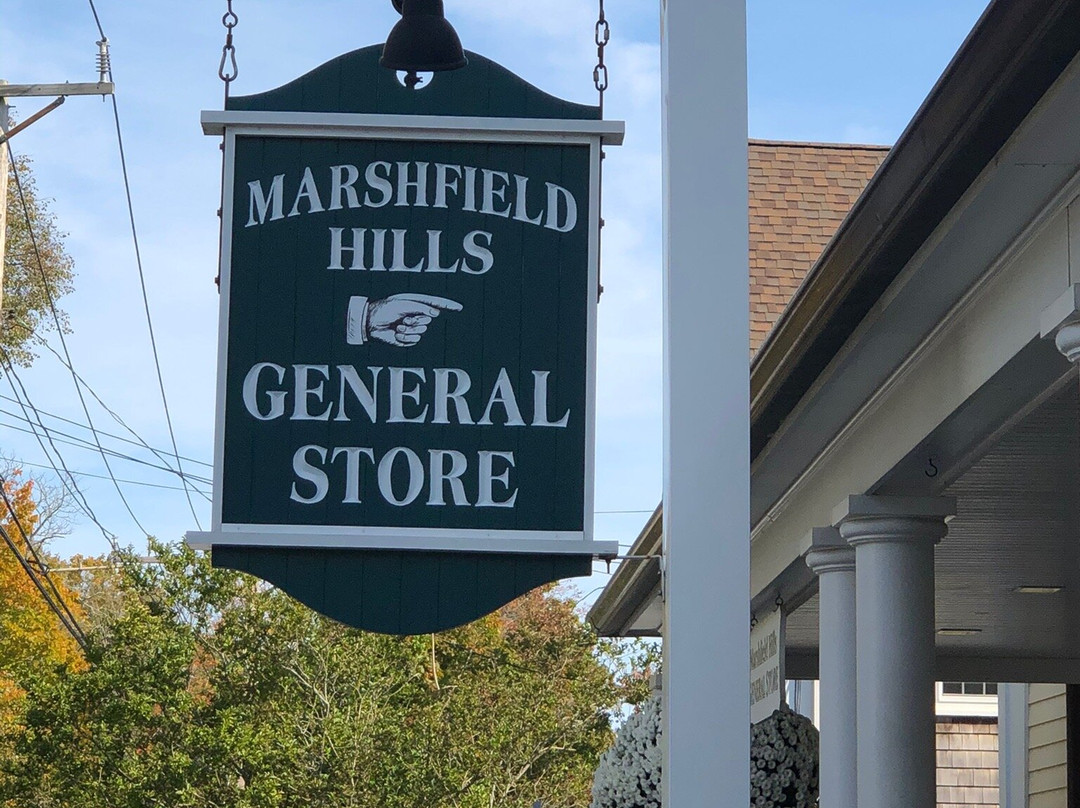 Marshfield Hills General Store景点图片