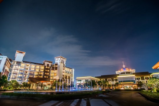 素万那普-顶峰风车高尔夫套房酒店-官方