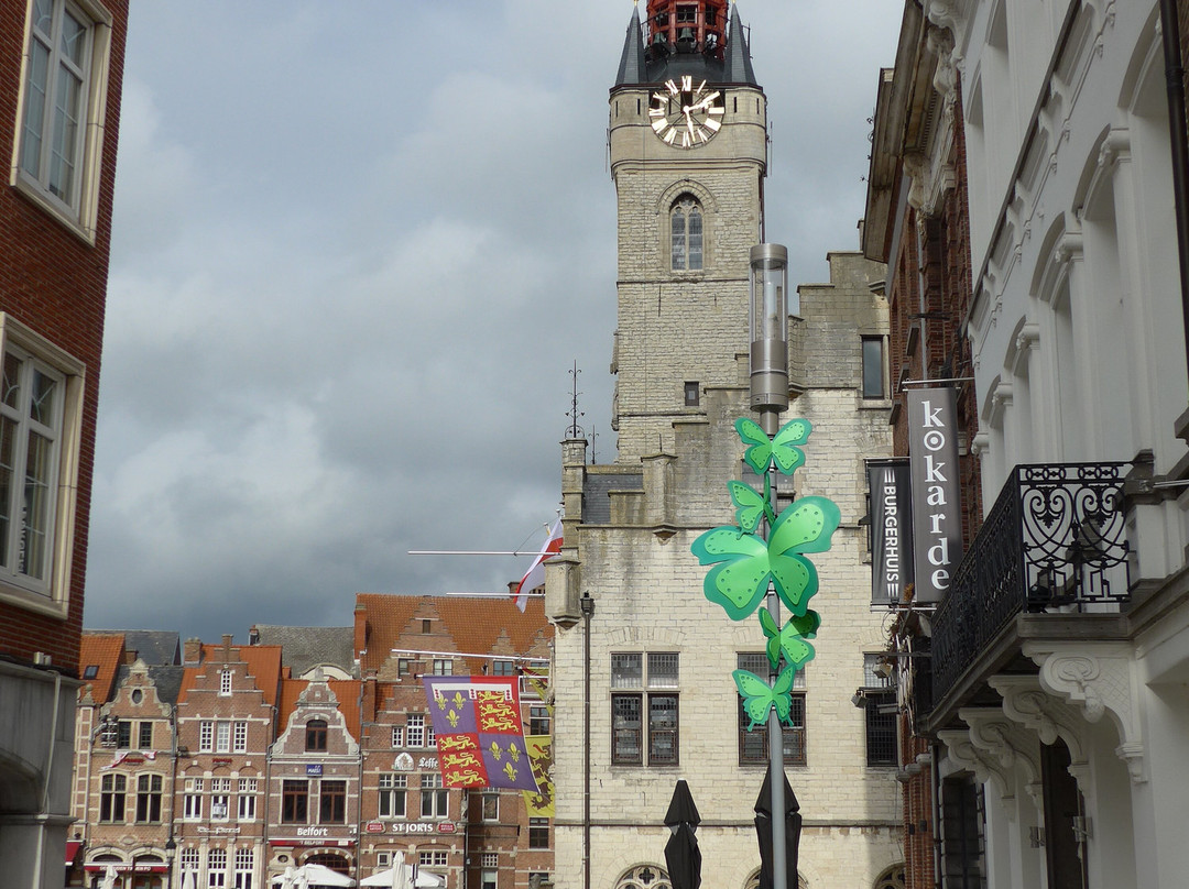 Town Hall and Belfry-登德尔蒙德必去景点