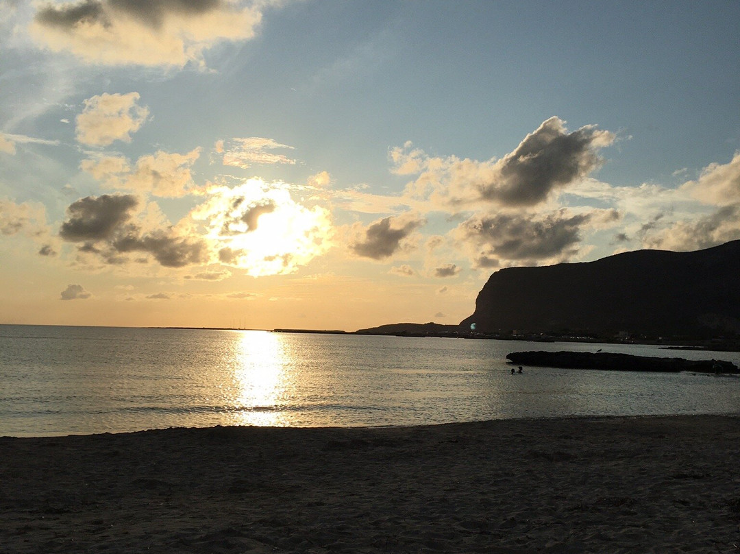 Lido Punta Burrone景点图片