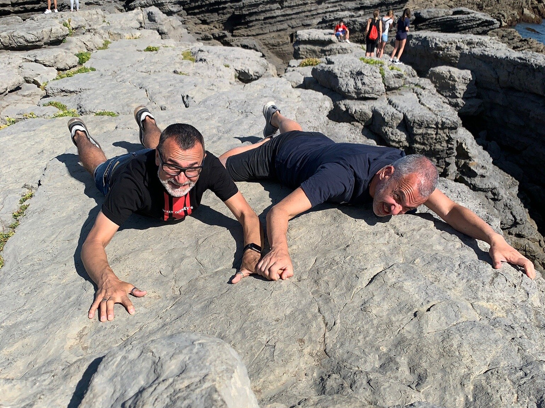 Playa De Sonabia, Punta Ballena-Castro Urdiales必去景点