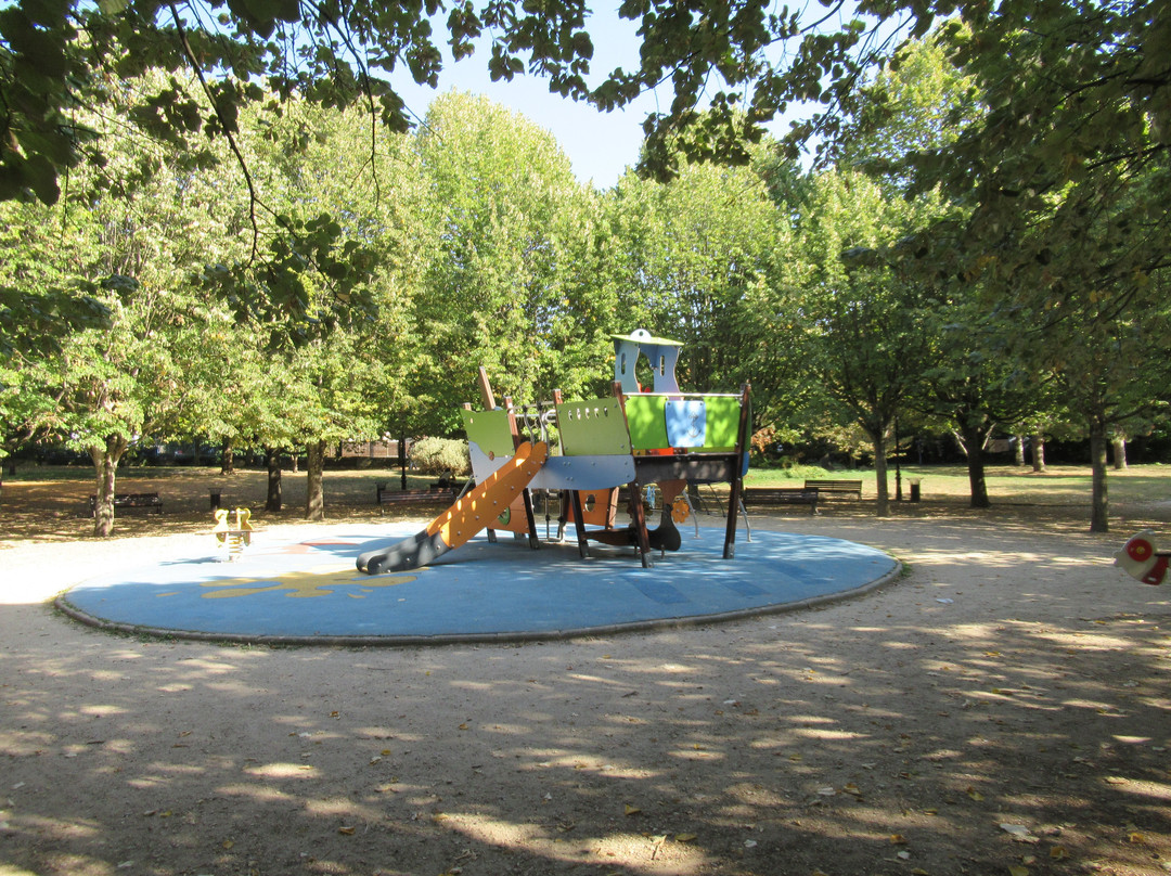 Parc du Vieux Moulin景点图片