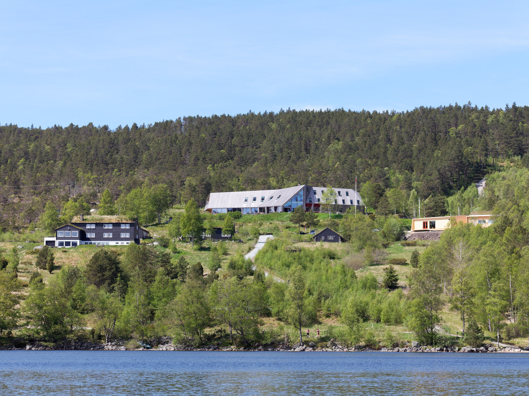 Preikestolen BaseCamp主图