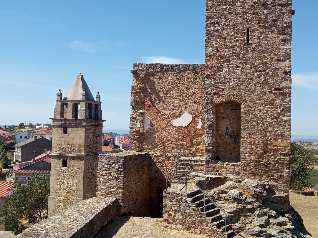 Castelo de Mogadouro景点图片