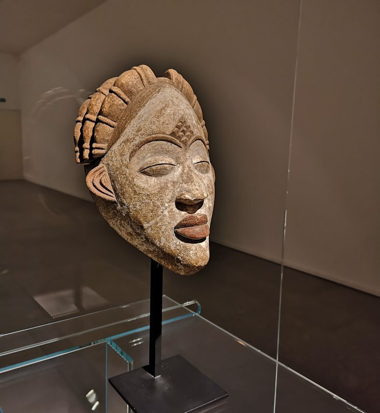 Centro Internacional das Artes José Guimarães-吉马良斯必去景点