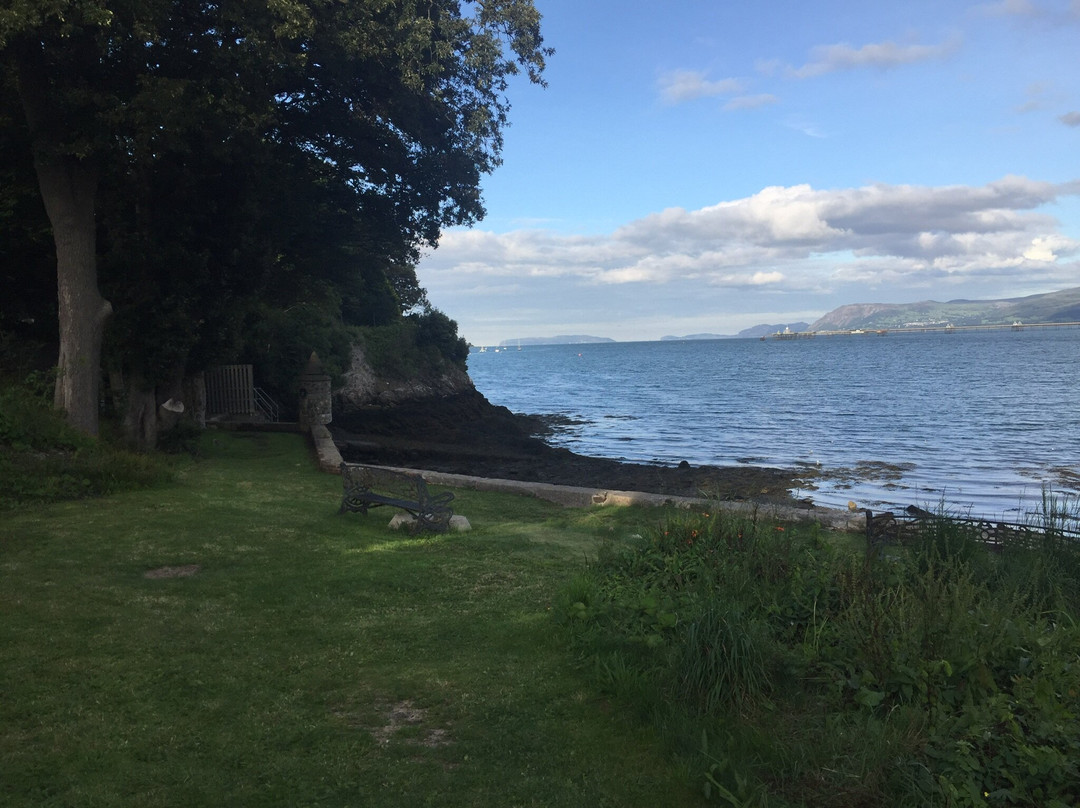 瑞安法城堡酒店主图