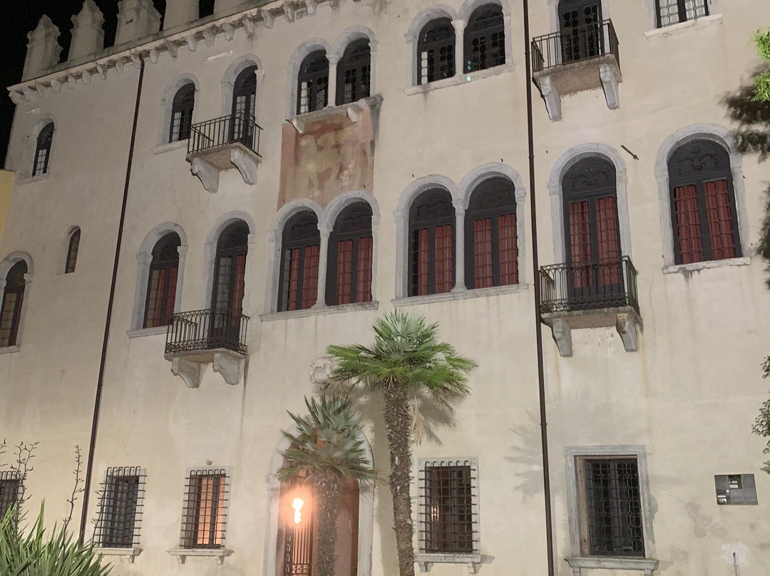 Palazzo dei Capitani di Malcesine景点图片