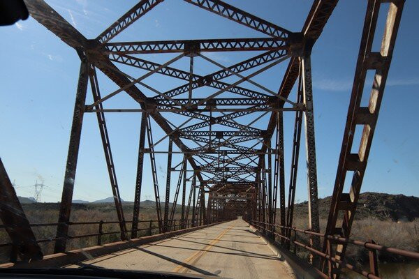 Historic Gillespie Dam Bridge-阿灵顿必去景点