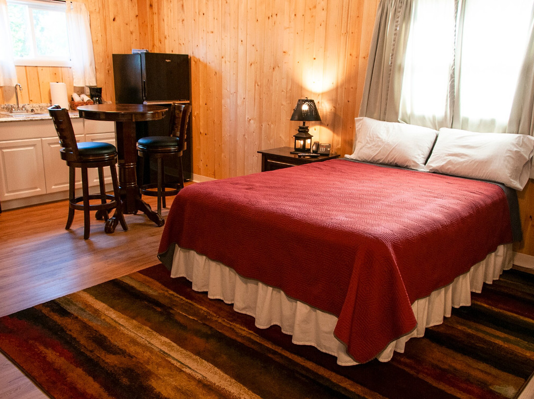 Lake Frances Inn主图