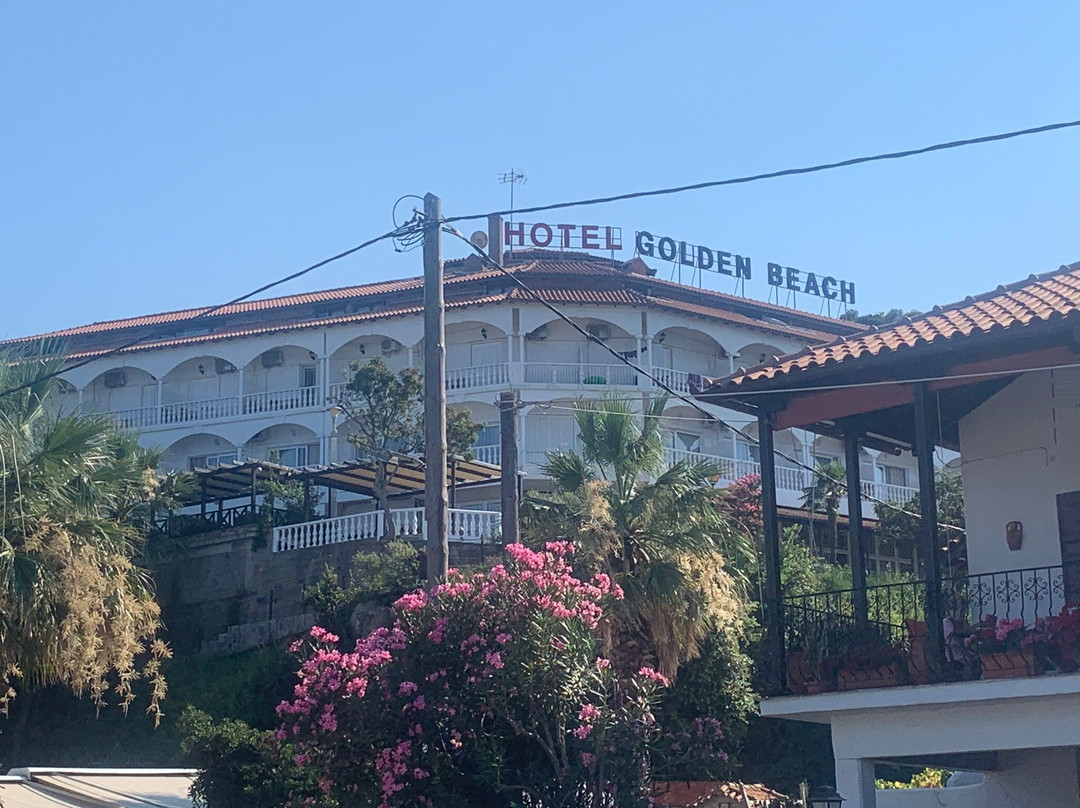 Golden Beach Hotel主图