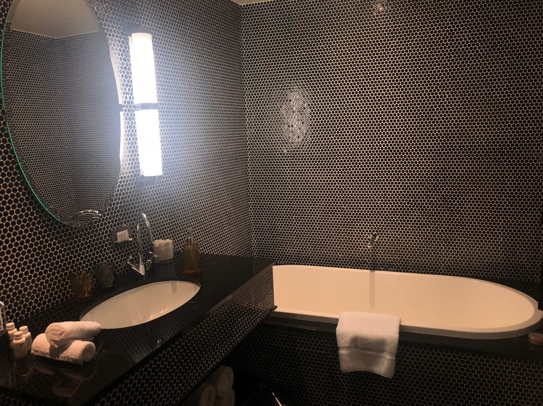 德布雷特酒店主图