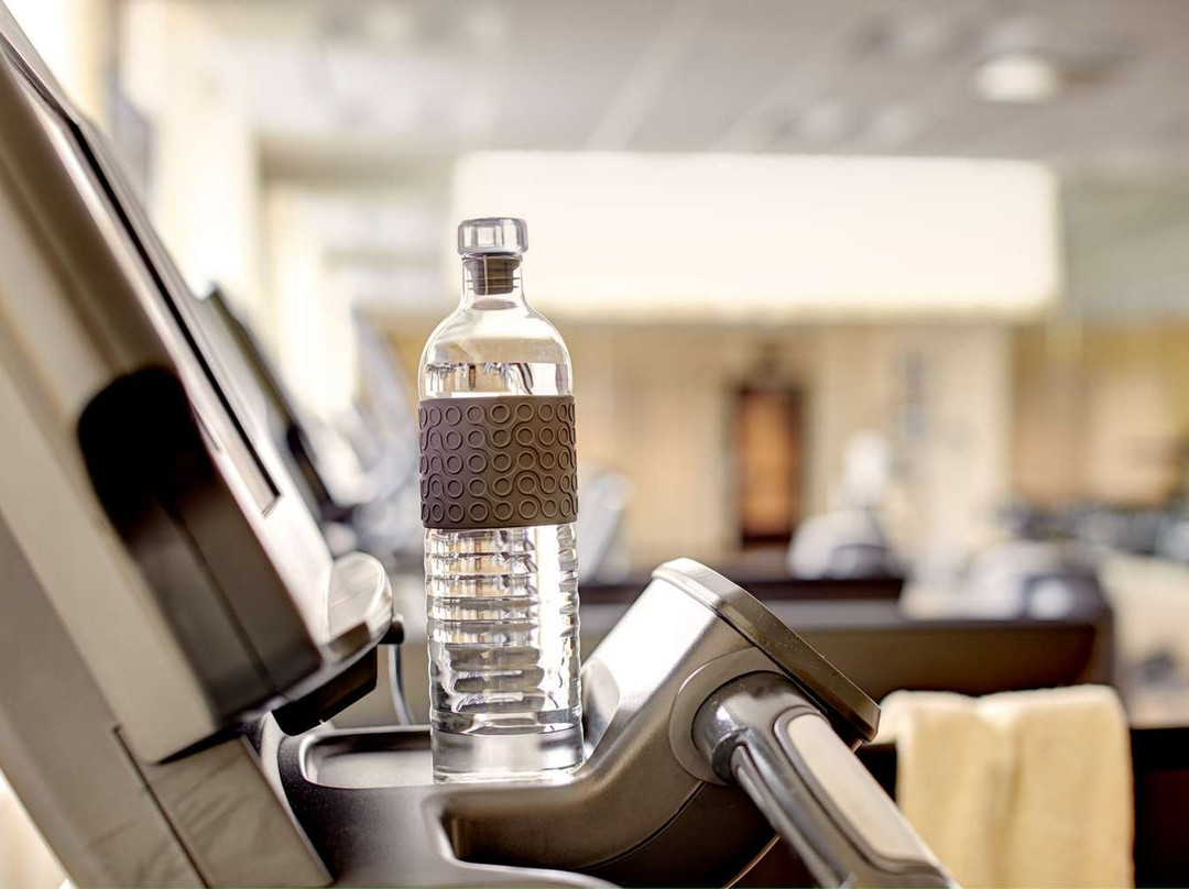 Hyatt Place Marlborough/Apex Center主图