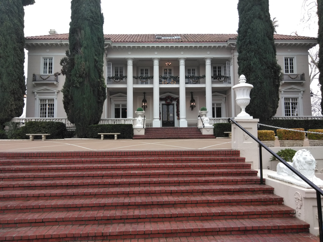 Grand Island Mansion-Walnut Grove必去景点