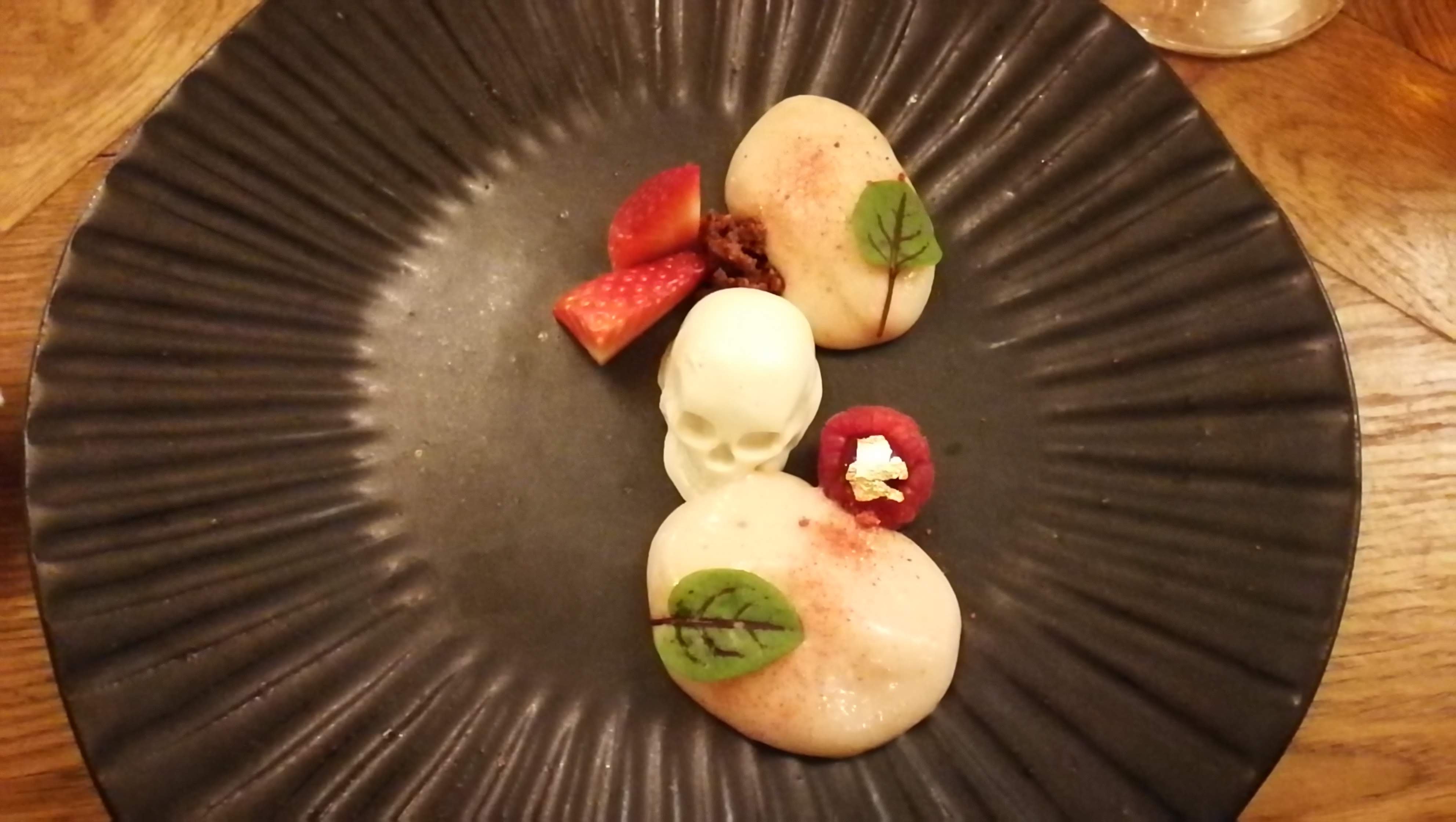 Chateau Mcely-餐饮