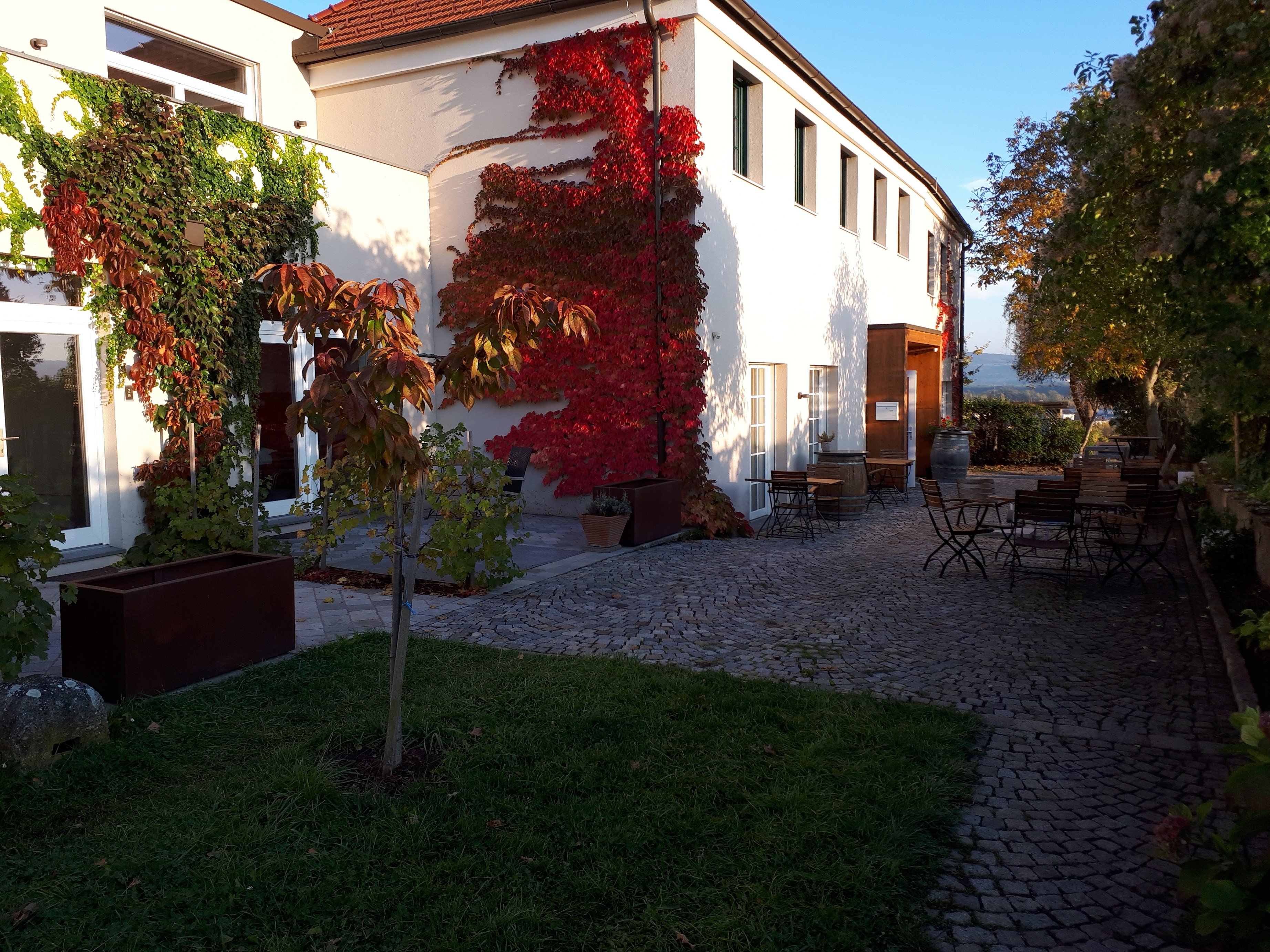 Wein-Gut Hutter-官方