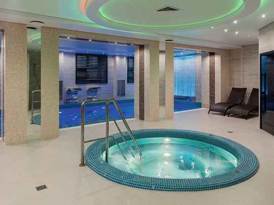 ALPEN WELLNESS-基洛夫必去景点