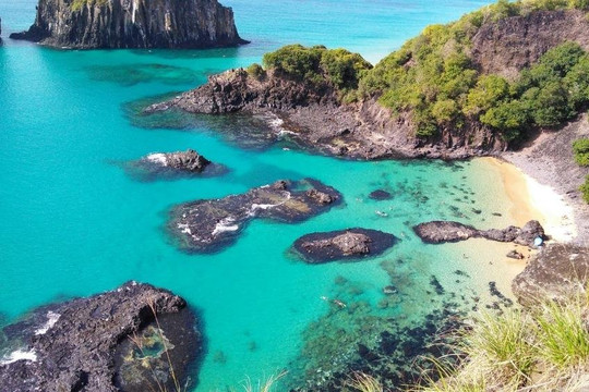 Costa Noronha-费尔南多-迪诺罗尼亚群岛必去景点