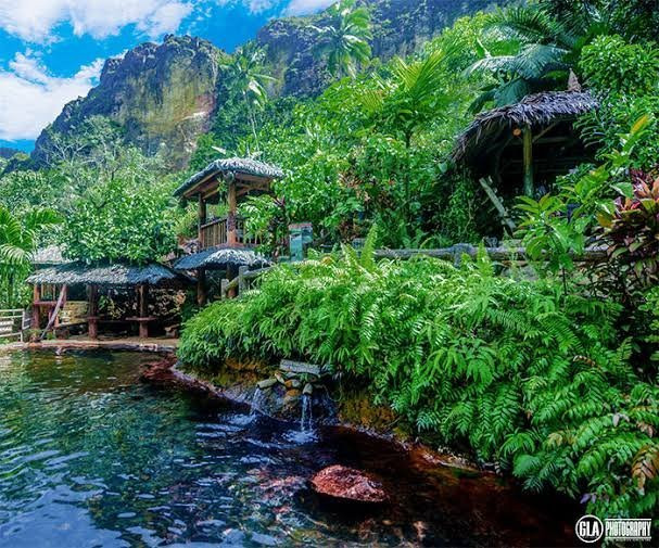 卡萨洛萝瀑布-巴伦西亚必去景点