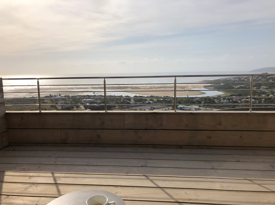 Sky Villa Boutique Hotel主图