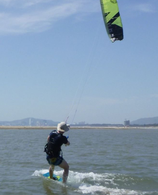 Kitesurfing Lessons Vietnam景点图片