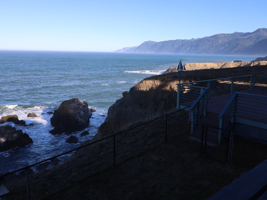 Inn Of The Lost Coast主图