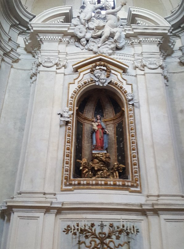 Chiesa di San Pietro Apostolo-Vicovaro必去景点