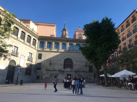 Plaza De La Paja-马德里必去景点