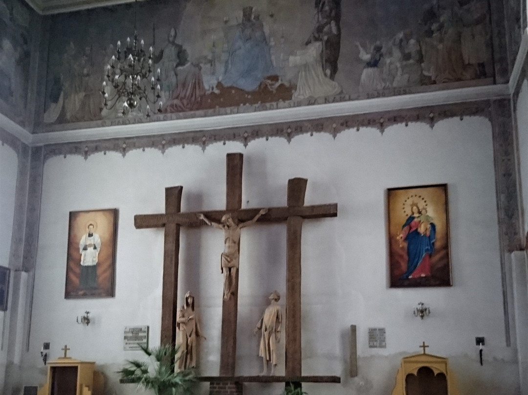 Koscioł Podwyzszenia Krzyza Swietego景点图片
